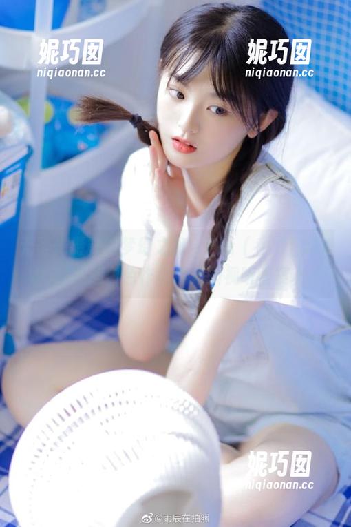 无圣光摄影的梦幻之旅，Pia (피아)[DJAWA]舒适白色作品带来的视听盛宴.txt